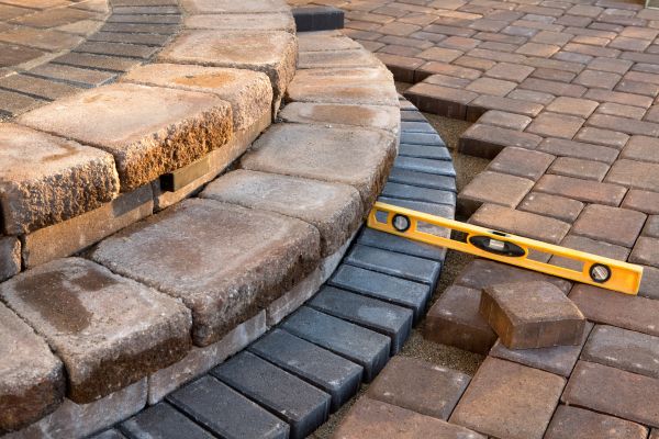 Sandstone Pavers Installation in Kirkland